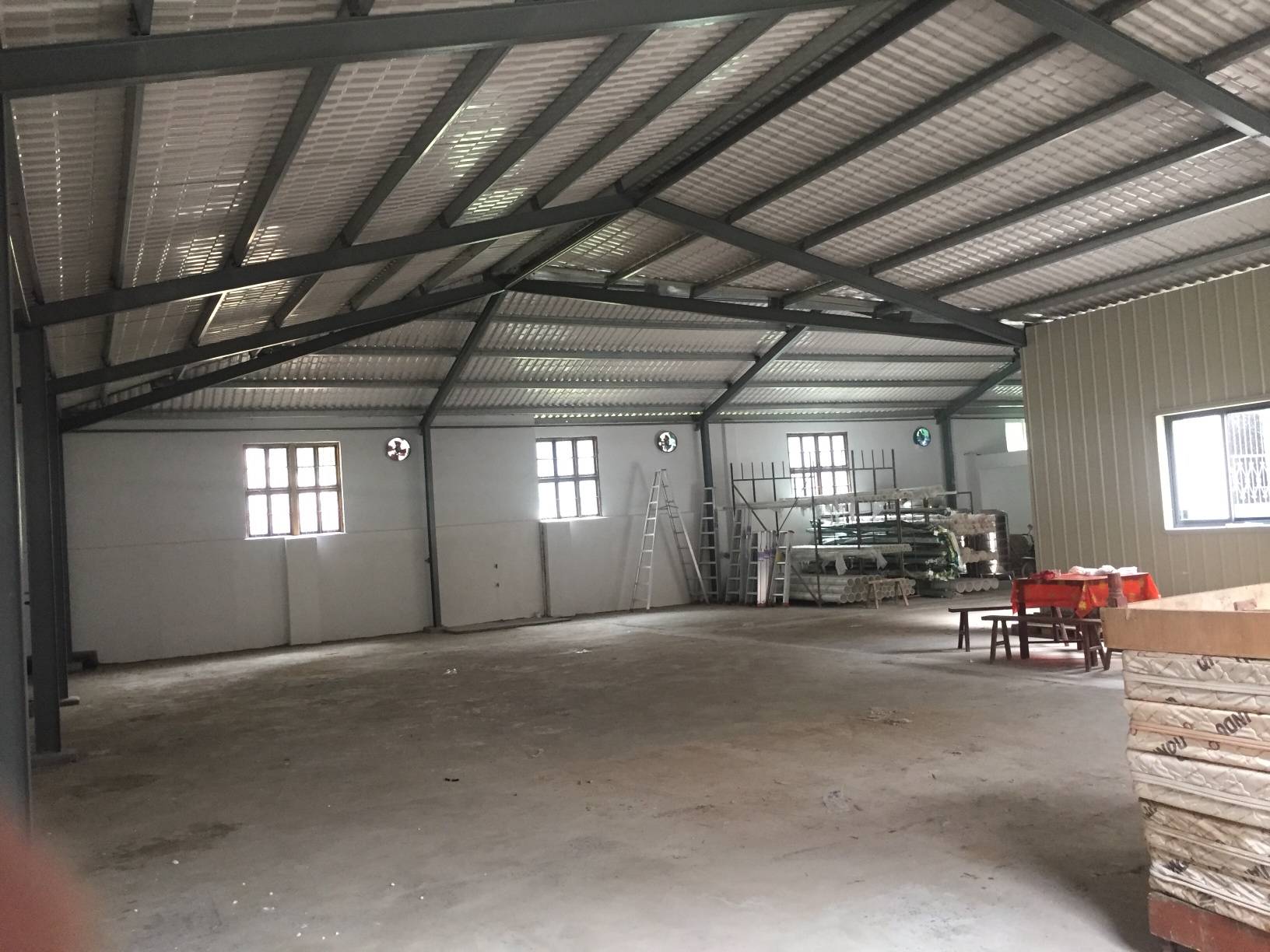 出租水头镇福兴街247--2号仓库300平米 租金10元/月